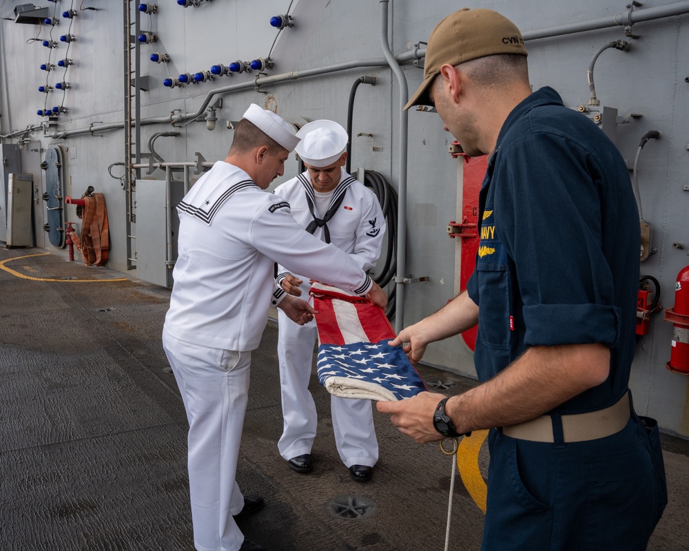 George Washington Sailors conduct Sea and Anchor detail