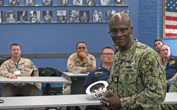 Fleet Master Chief Don Davis visits Vigor shipyard in Seattle