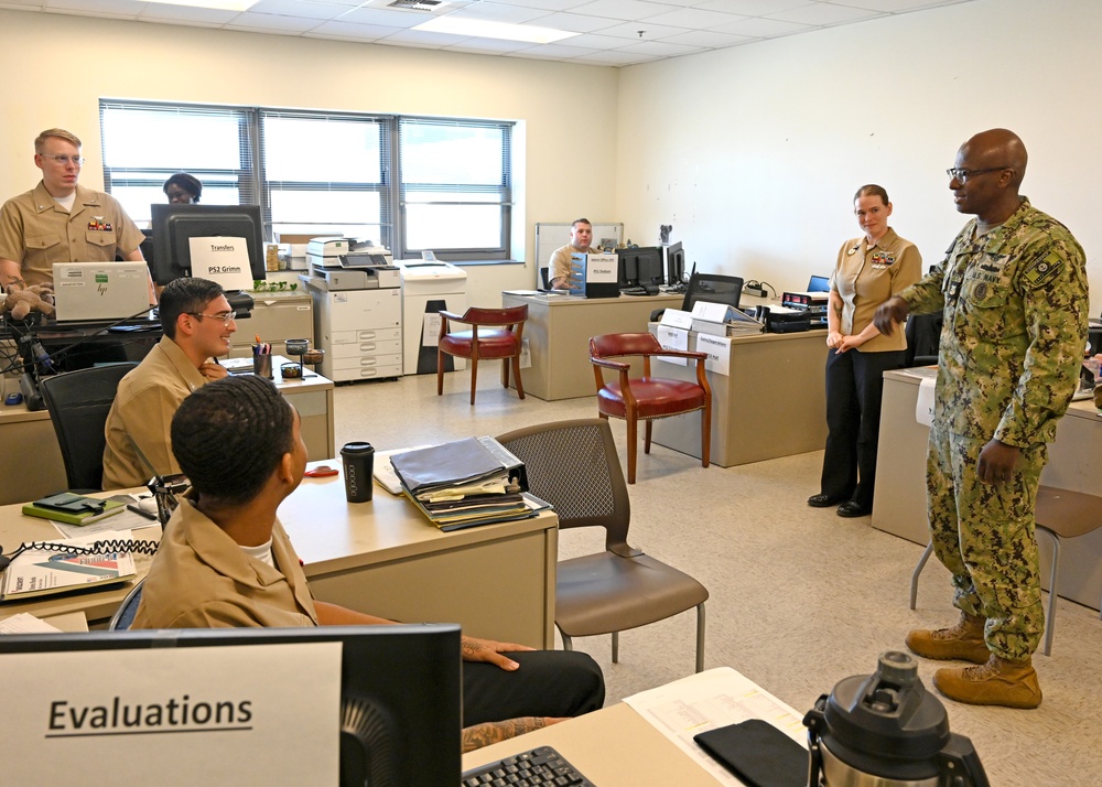 Fleet Master Chief Don Davis visits Naval Air Station Whidbey Island