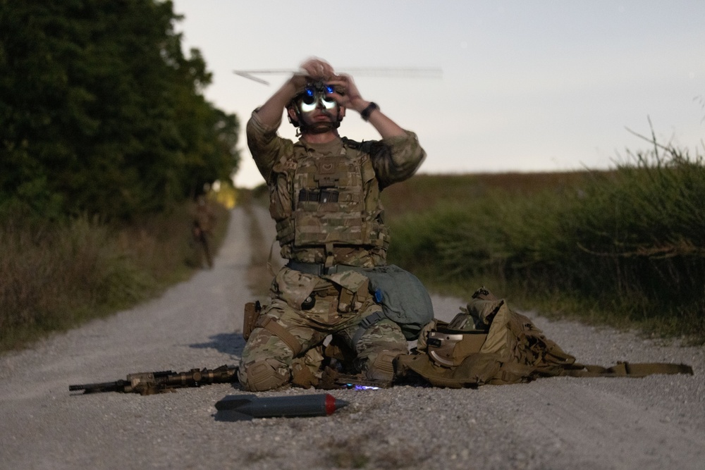 MCAS Cherry Point EOD Conducts Joint Training with 123d EOD