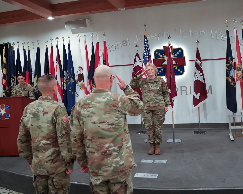 Womack welcomes new leadership, honors outgoing commander's legacy