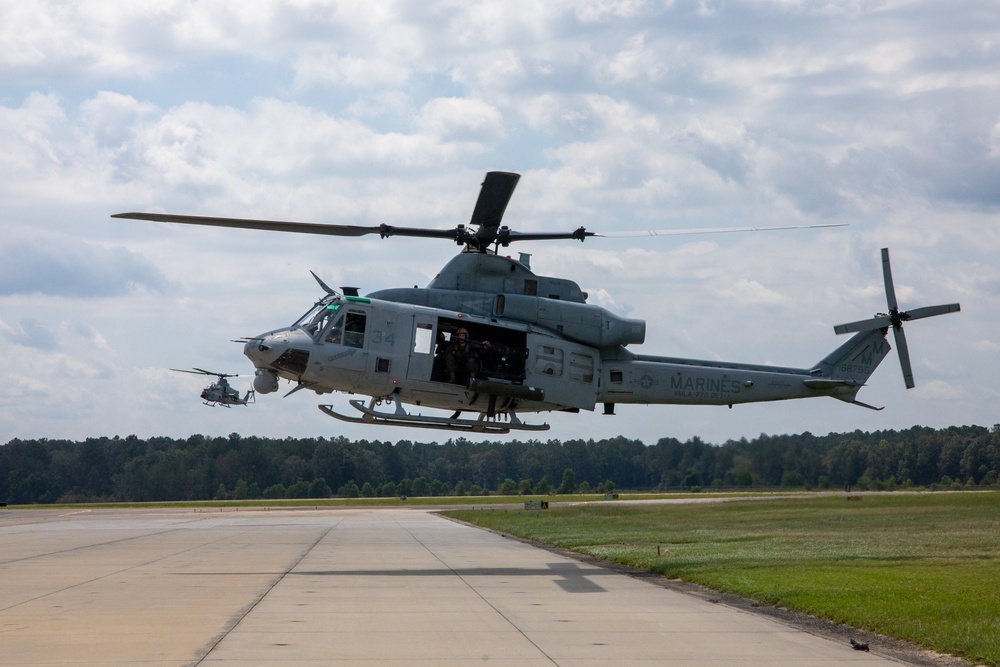 A taste of Venom: Lt. Gen. Leonard F. Anderson and Marines with HMLA-773 participate in a FARP and live fire exercise