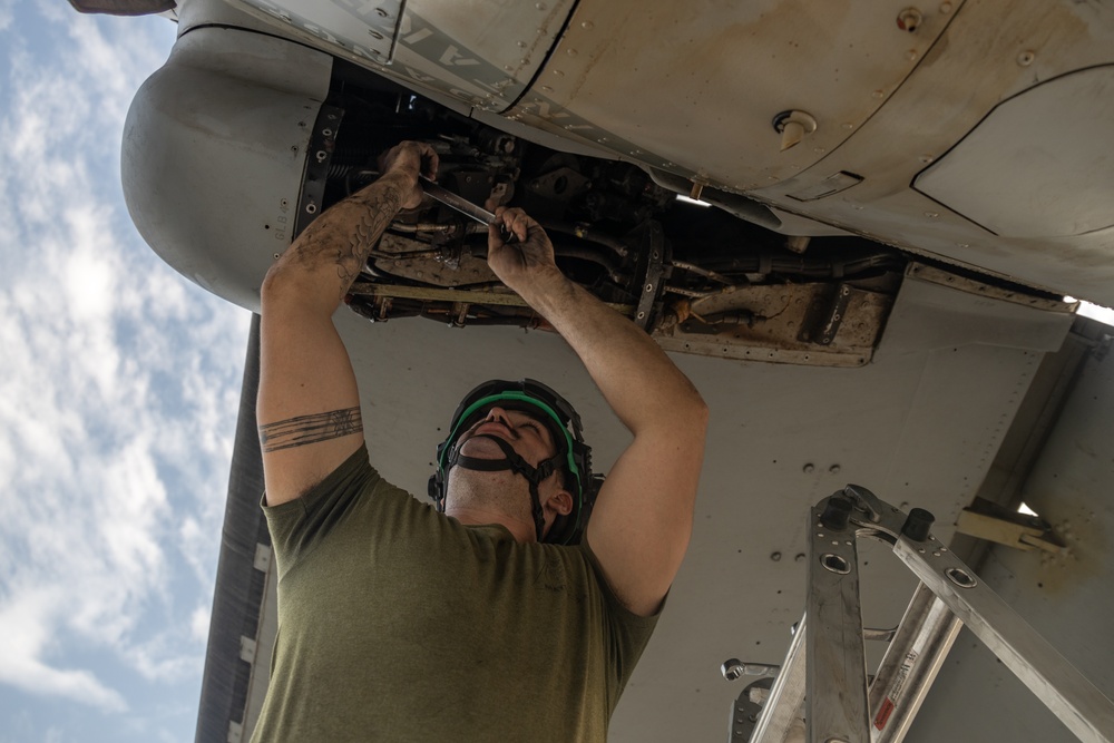 VMGR-352 lands at Camp Lemonnier