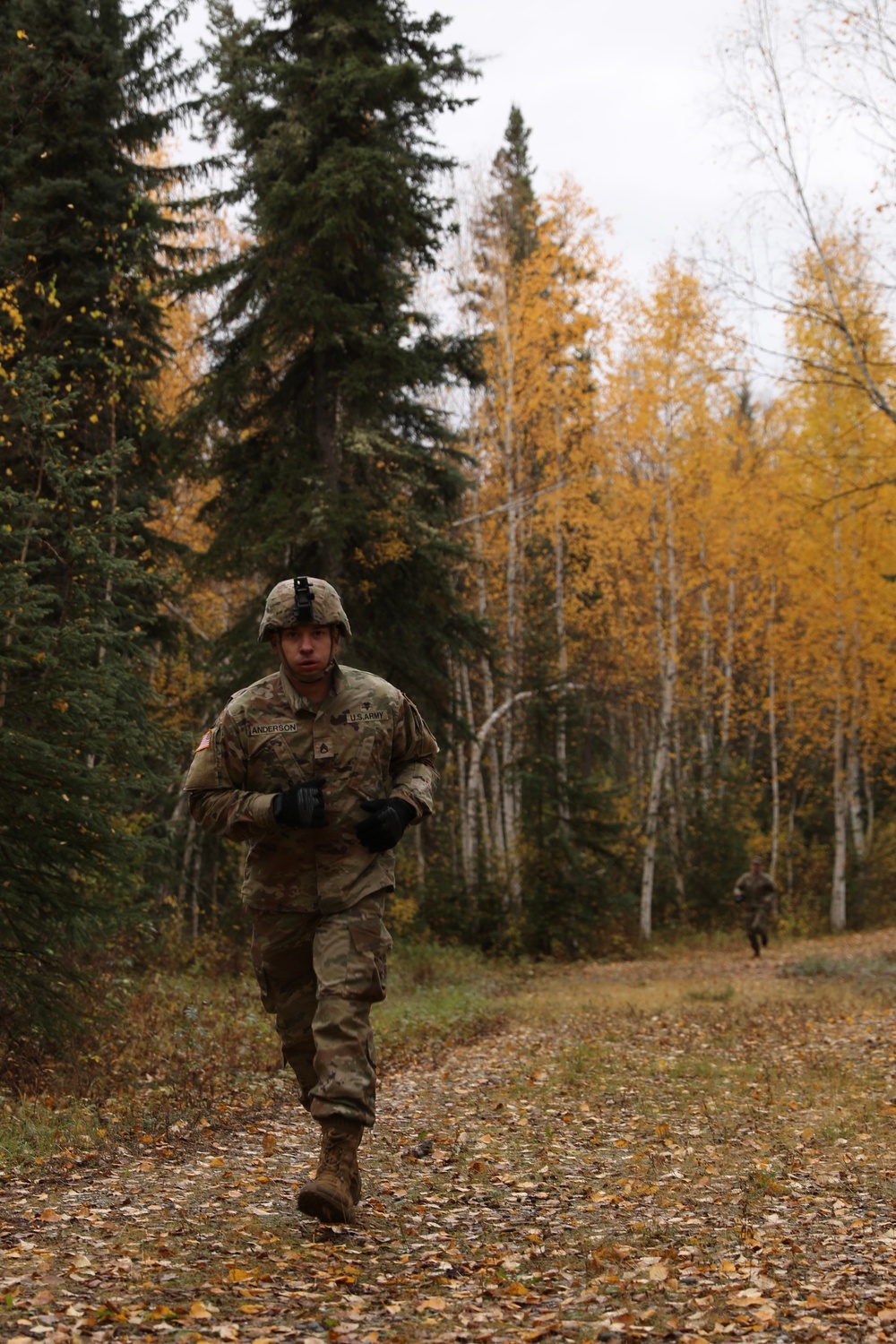 U.S. Soldier Runs Trail in Best Medic Competition