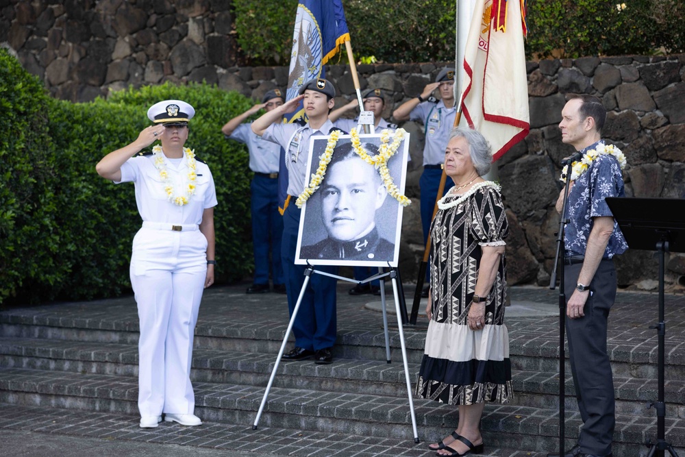 USS Chung-Hoon Sailors conduct Namesake visit to Punahou School