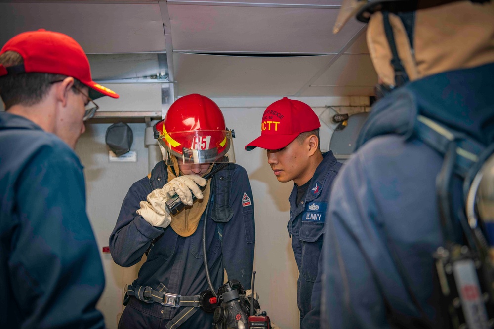 Blue Ridge Sailors Participate In Firefighting Drill