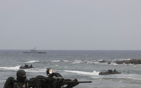 SY 24 | Bilateral Amphibious Assault