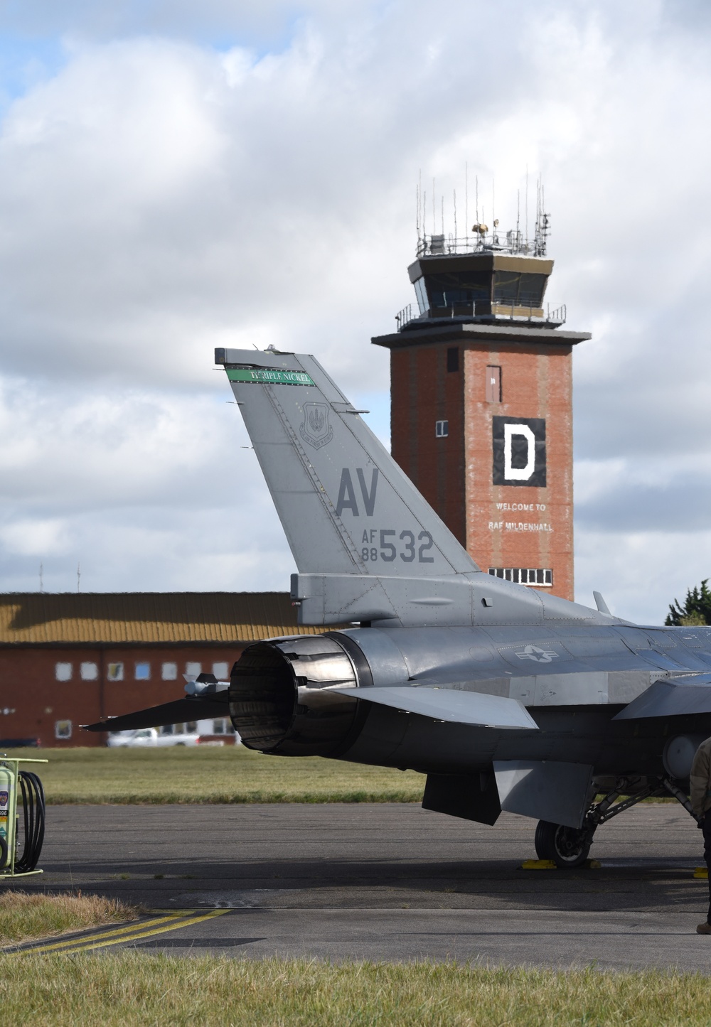 Triple Nickel, Buzzards F-16s ready at RAF Mildenhall for Cobra Warrior