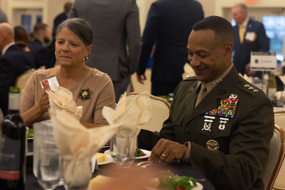 II MEF CG speaks at Marine Corps Association professional dinner