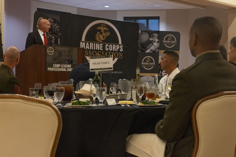 II MEF CG speaks at Marine Corps Association professional dinner