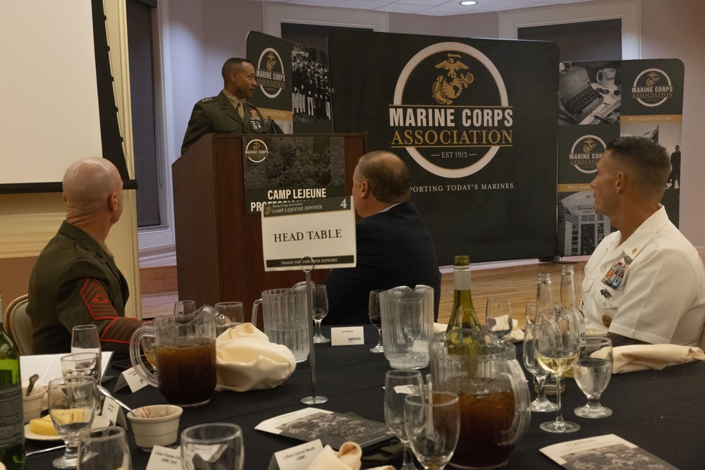 II MEF CG speaks at Marine Corps Association professional dinner