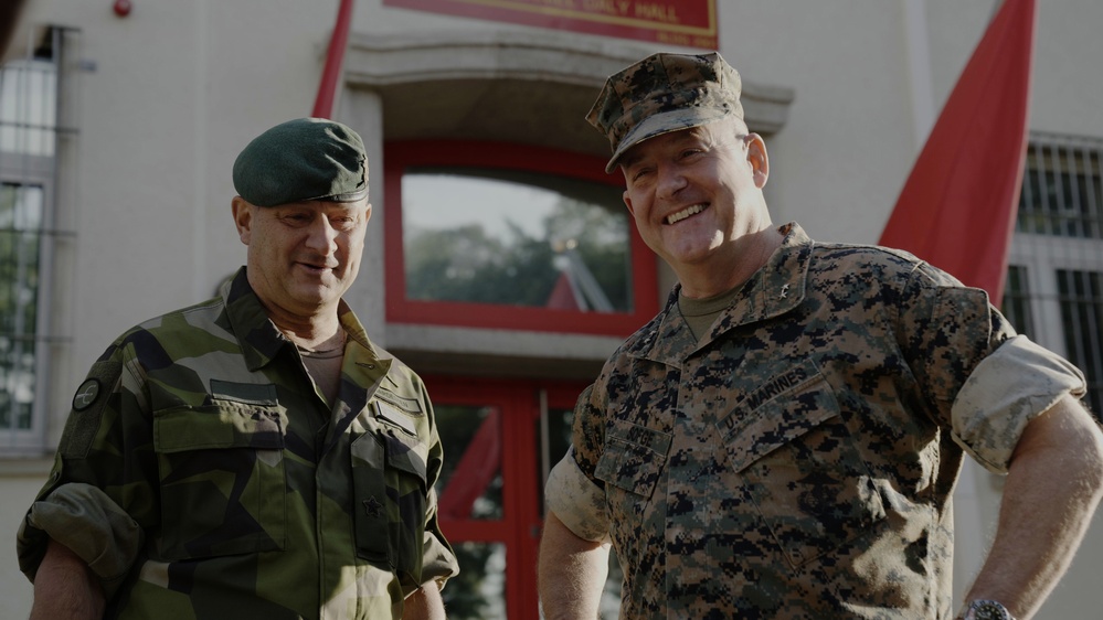 U.S. Marines, Swedish Navy talk deeper collaboration