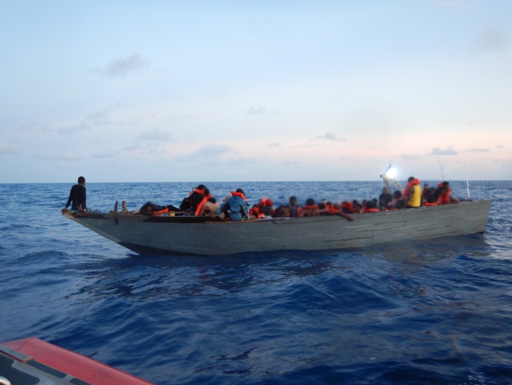 Coast Guard repatriates 124 migrants to Haiti 