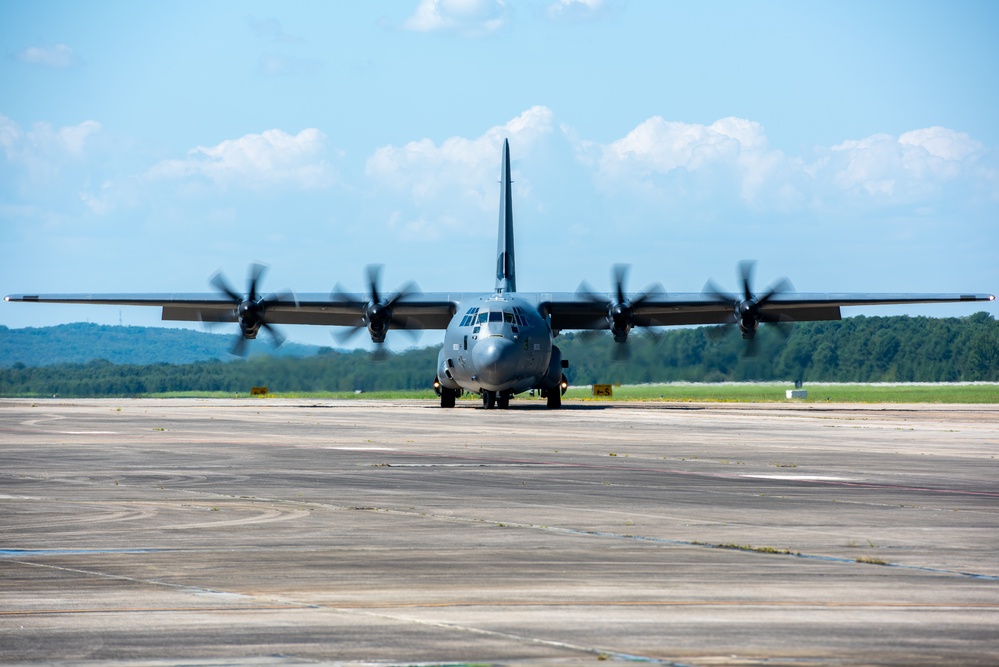 189th AW Receives First Two C-130J Aircraft