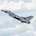 Thunderbirds Headline Air Show