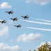 Thunderbirds Headline Air Show
