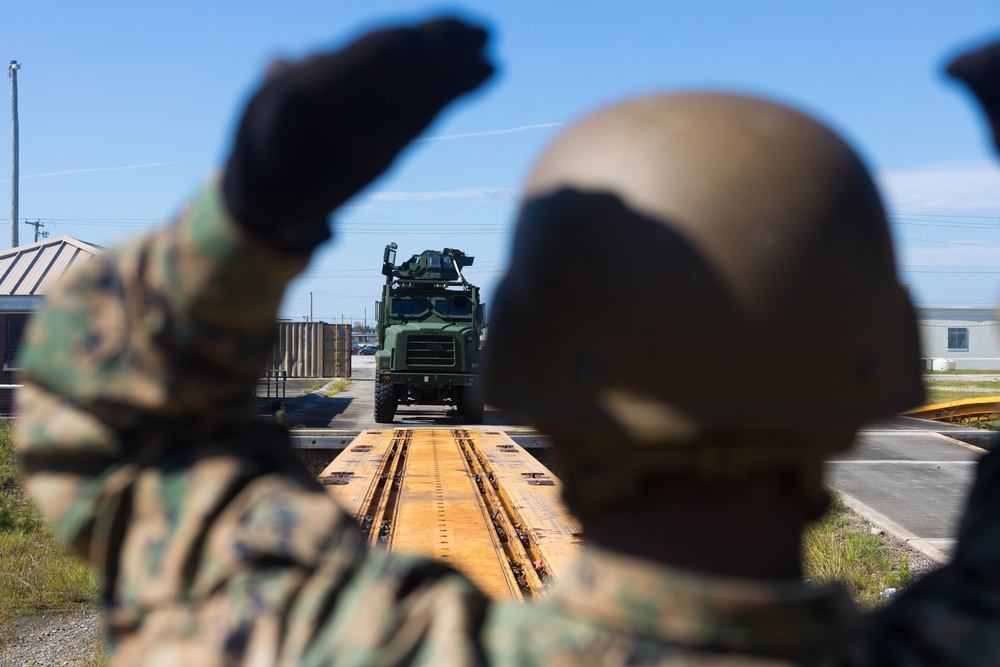 Combat Logistics Battalion 26 Conducts Railhead Operations Group Training Course