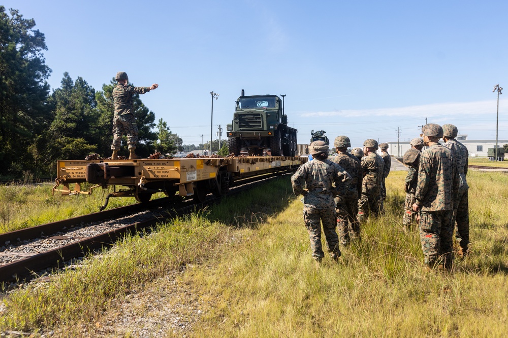 Combat Logistics Battalion 26 Conducts Railhead Operations Group Training Course