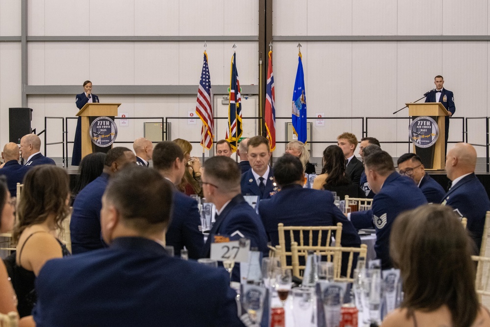 Pathfinders celebrate U.S. Air Force's 77th birthday with Air Force ball