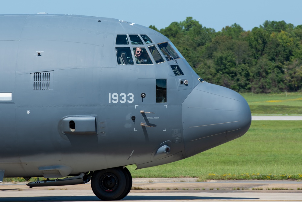 189th AW Receives First Two C-130J Aircraft