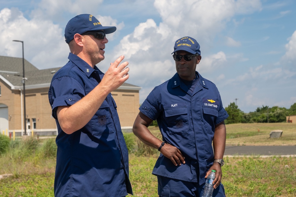 District 1 Commander Visits Station Sandy Hook