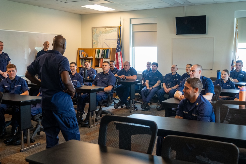 District 1 Commander Visits Station Sandy Hook