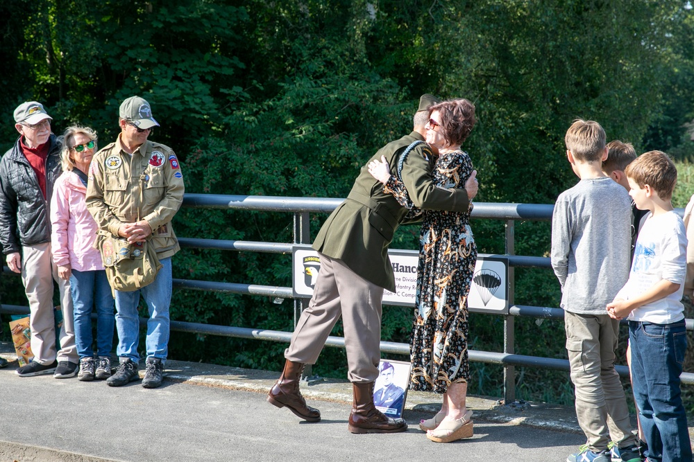 Sint-Oedenrode renames bridge, pays tribute to Capt. Hancock
