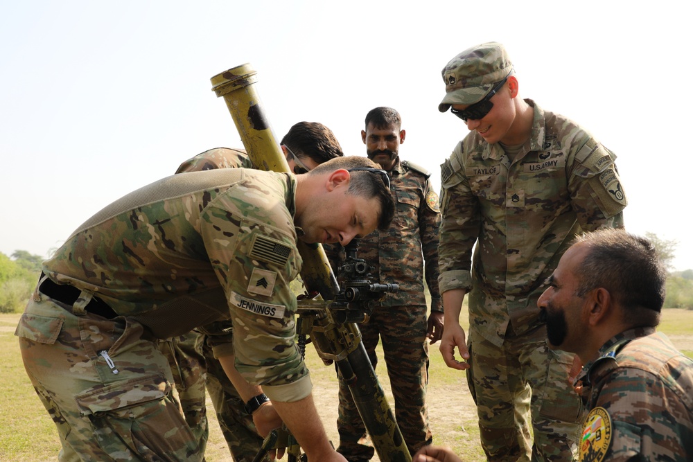 U.S. and Indian Soldiers compete in dry-fire mortar drills
