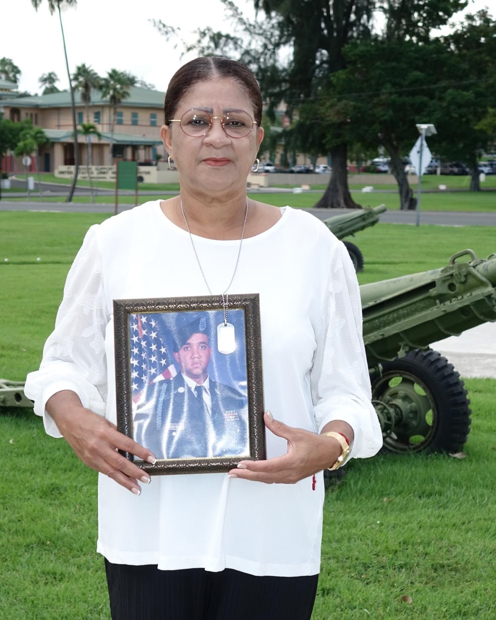 Fort Buchanan honors Gold Star parents