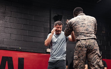 Former UFC Competitor Visits Marine Corps Base Quantico to Teach Service Members Martial Arts Techniques