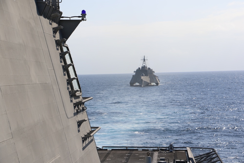 USS Kansas City (LCS 22) Sails Alongside USS Montgomery (LCS 8)