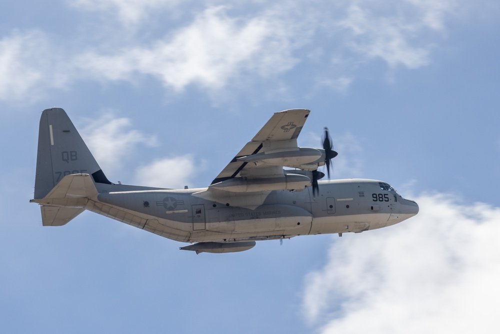 VMM-163 and VMGR-352 launch for deployment for training