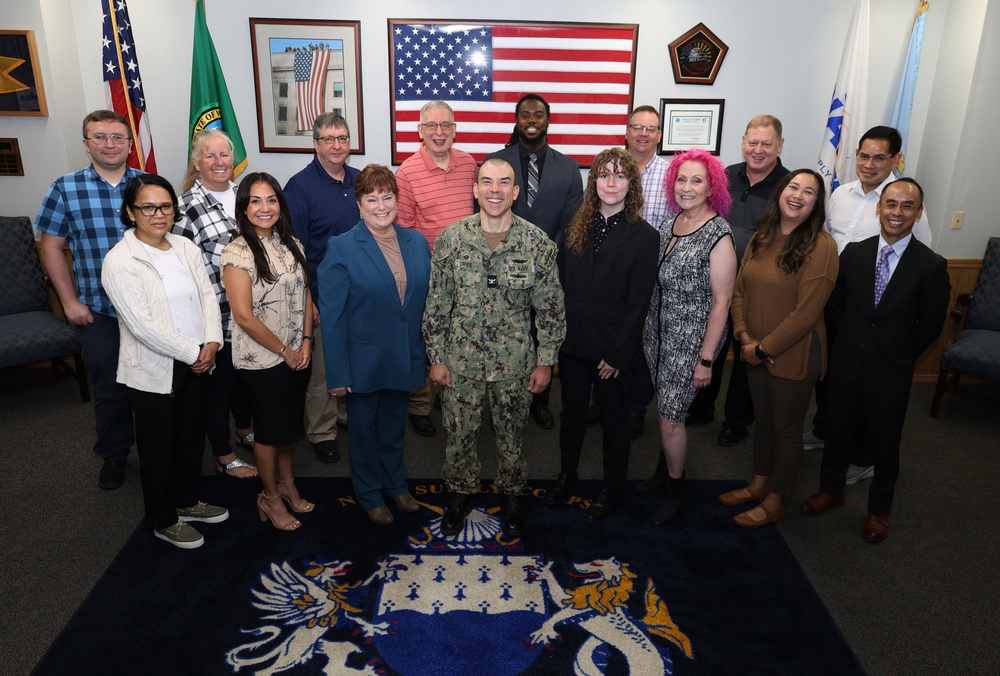 NAVSUP BSC CO Visits Pacific Northwest