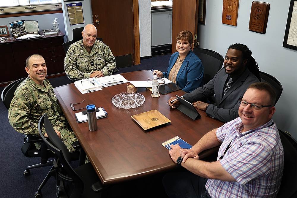 NAVSUP BSC CO Visits Pacific Northwest