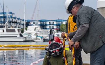 Unified Command Continues to Monitor Spill Near Marina del Rey