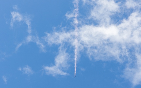 Navy Parachute Jumps into Pendleton Round-Up 2024