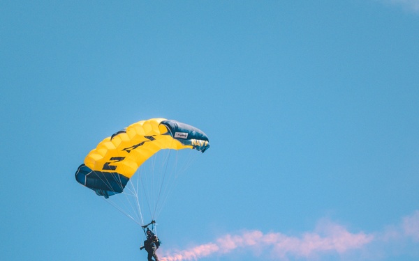 Navy Parachute Jumps into Pendleton Round-Up 2024