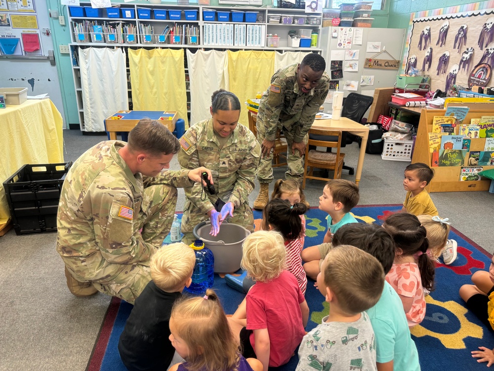 Hale Keiki Students learn Food Safety from Army Soldiers