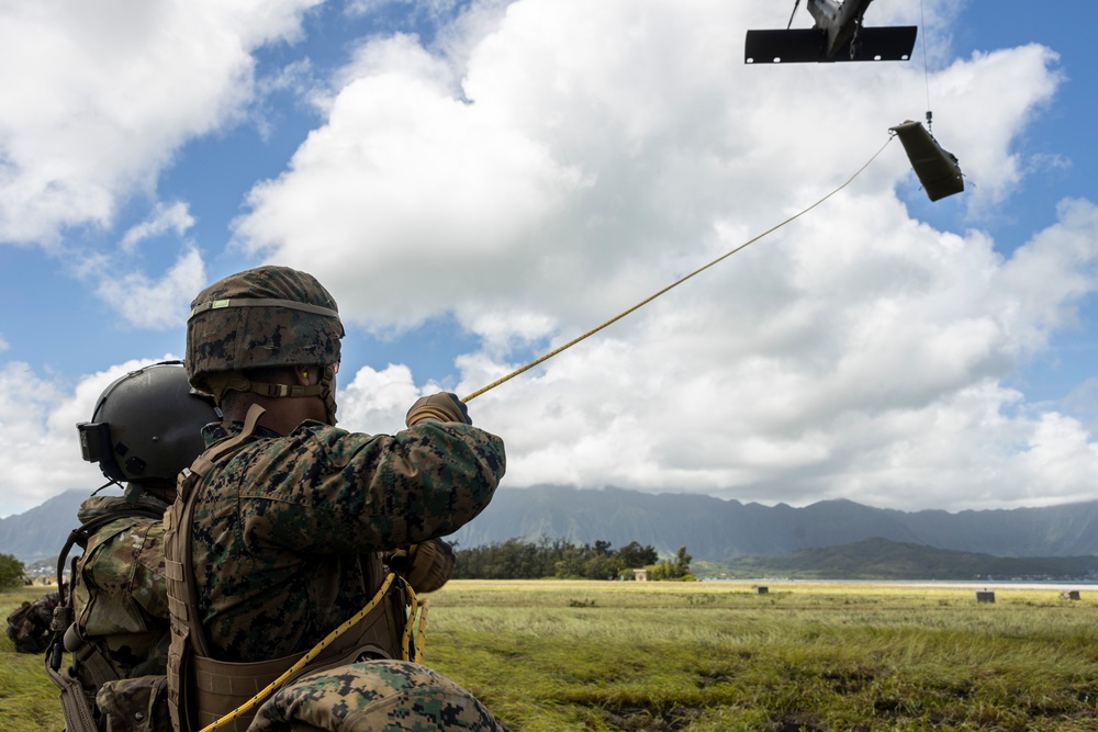 Corpsman Up!: 3d Medical Battalion Conducts Joint Training With Flight Medics