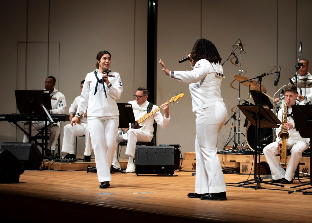 7th Fleet Band Performs with Yokosuka Symphony Orchestra