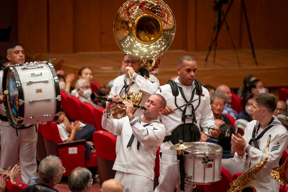 7th Fleet Band Performs with Yokosuka Symphony Orchestra