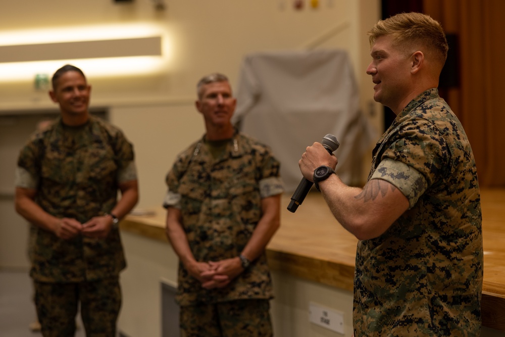 39th CMC and 20th SMMC visit the Marines and Sailors of Camp Schwab