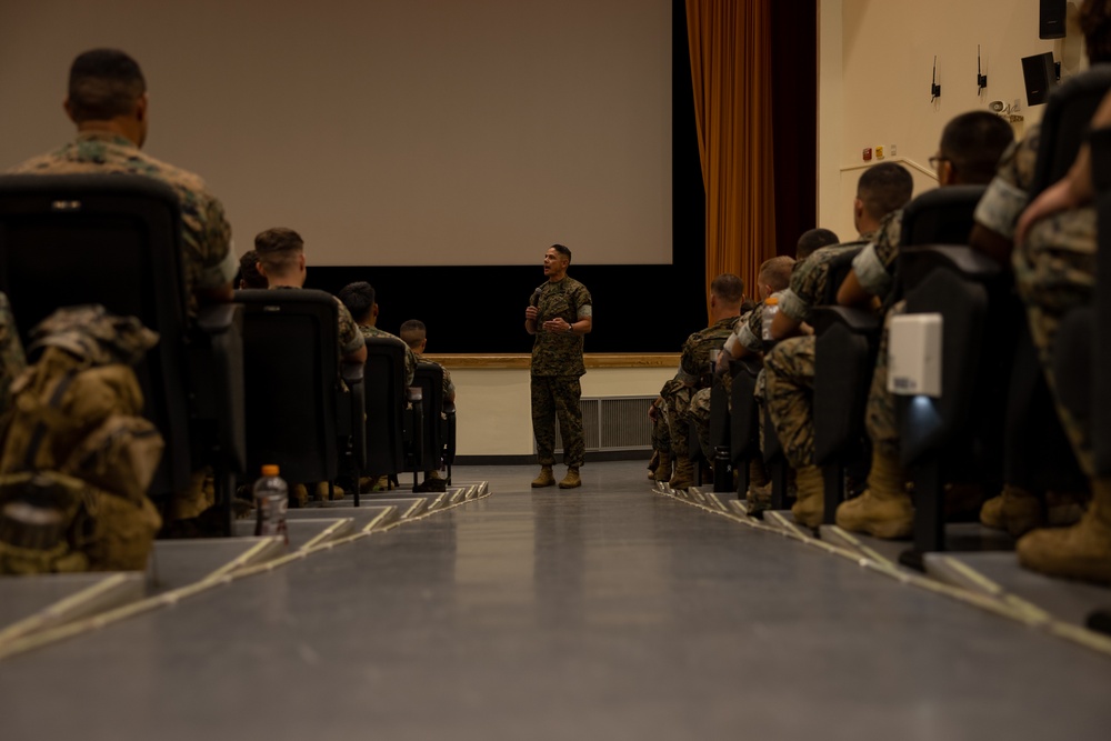 39th CMC and 20th SMMC visit the Marines and Sailors of Camp Schwab