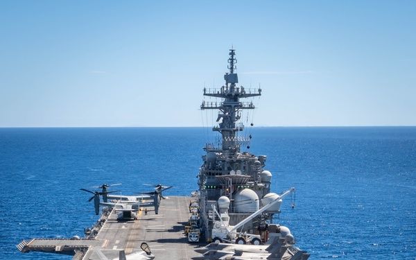 Boxer Conducts Flight Deck Operations