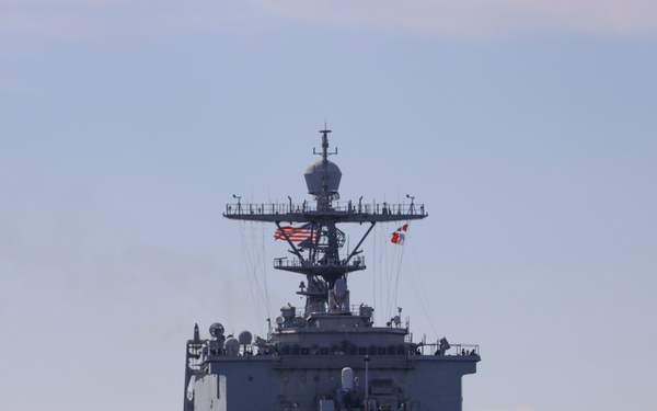 USS Oak Hill arrives in Limassol for Mid-Deployment Voyage Repair