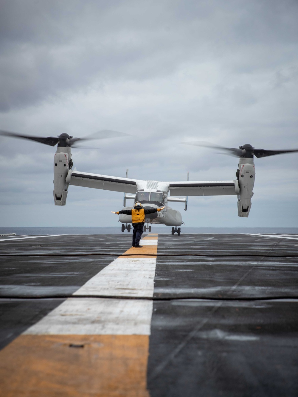 USS George Washington Conducts Flight Operations