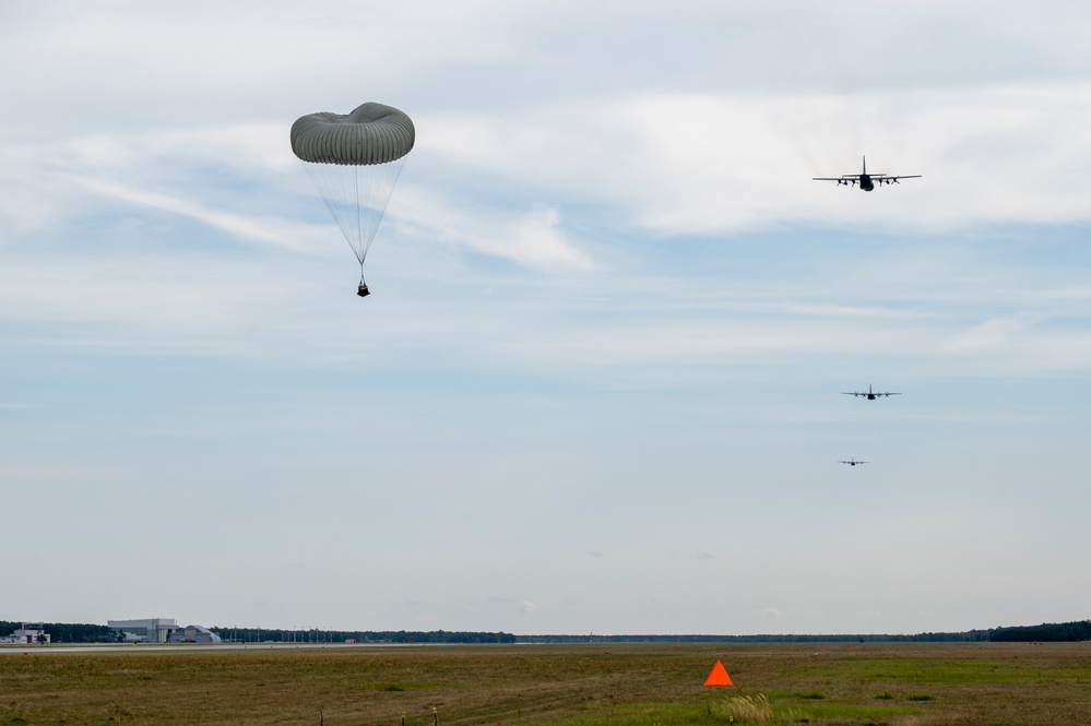 37 AS and Polish Air Force performs Combined LCLA Exercise