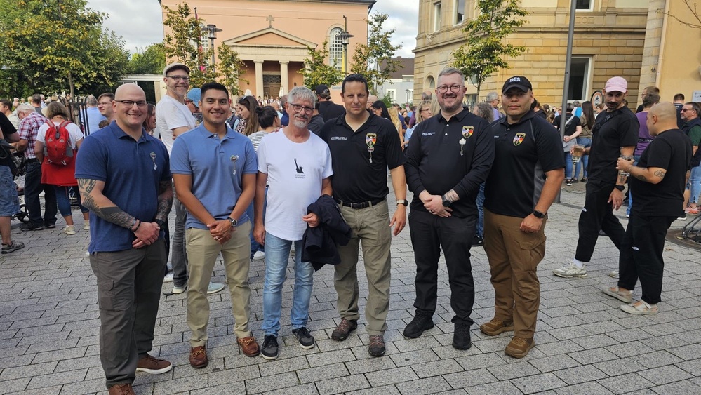 USAG Rheinland-Pfalz strengthens law enforcement ties at the Bad Dürkheim Wine Festival