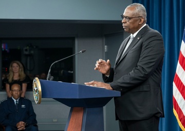 SD, CJCS Speak at JCOC Reunion