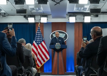 SD, CJCS Speak at JCOC Reunion